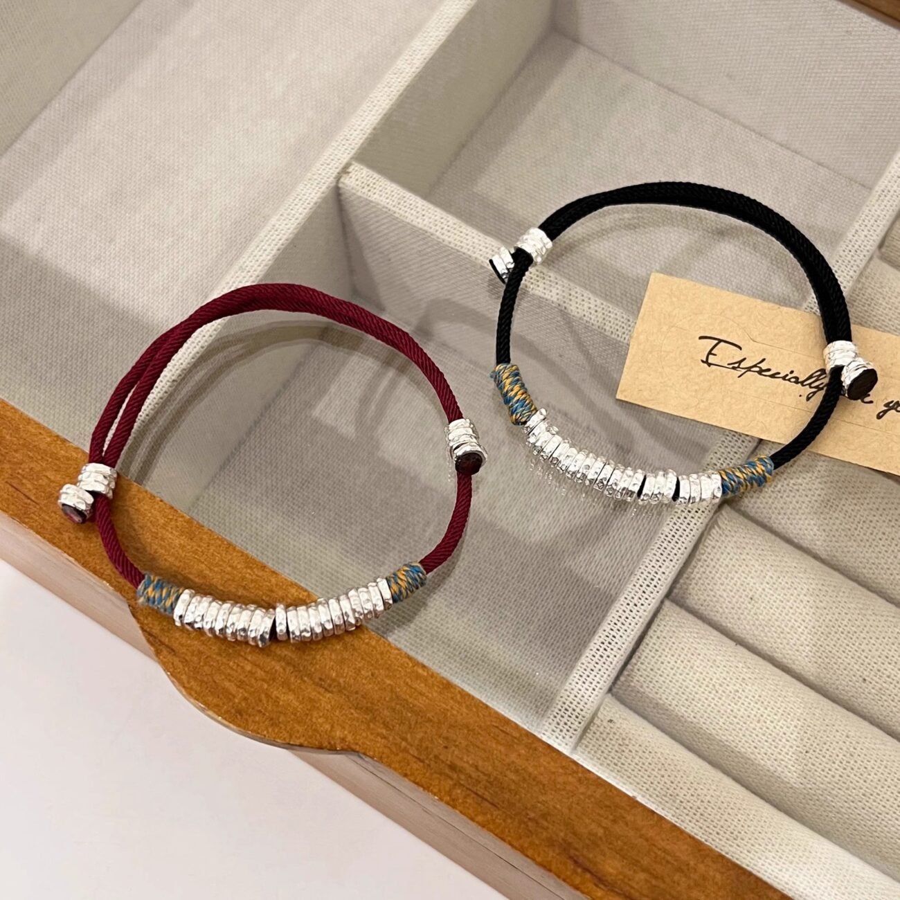 red string bracelet (54)