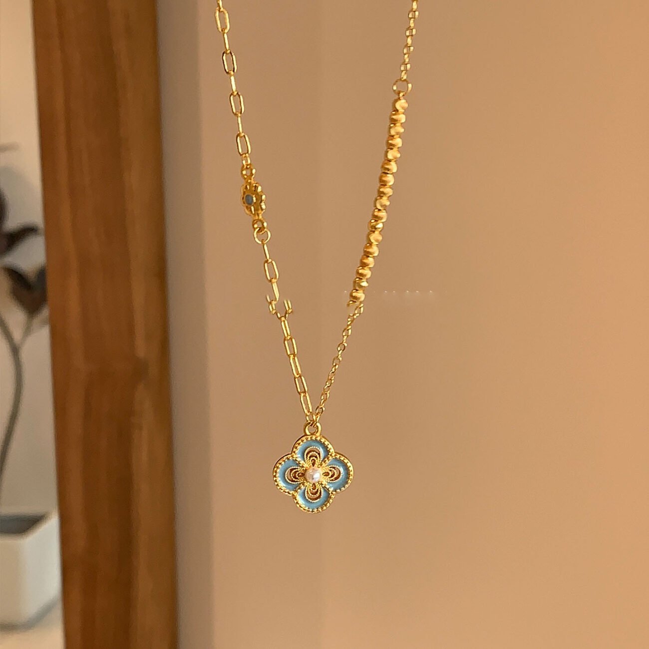 Celestial Radiance Gold Pendant, Harnessing metal's strength for universal harmony. - Image 4