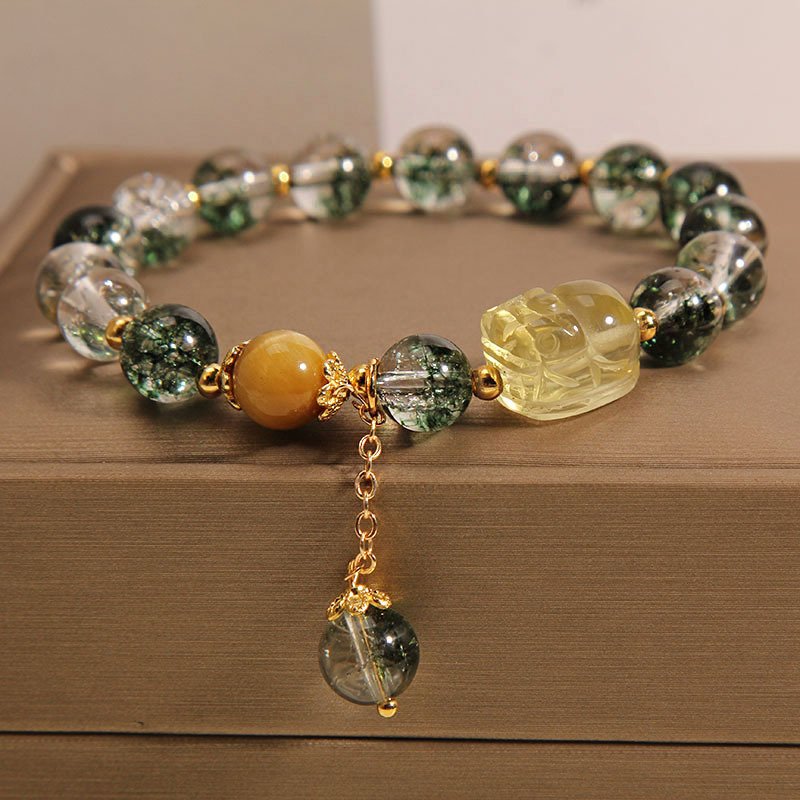 Verdant wood Pixiu bangle bracelet for wealth and protection.